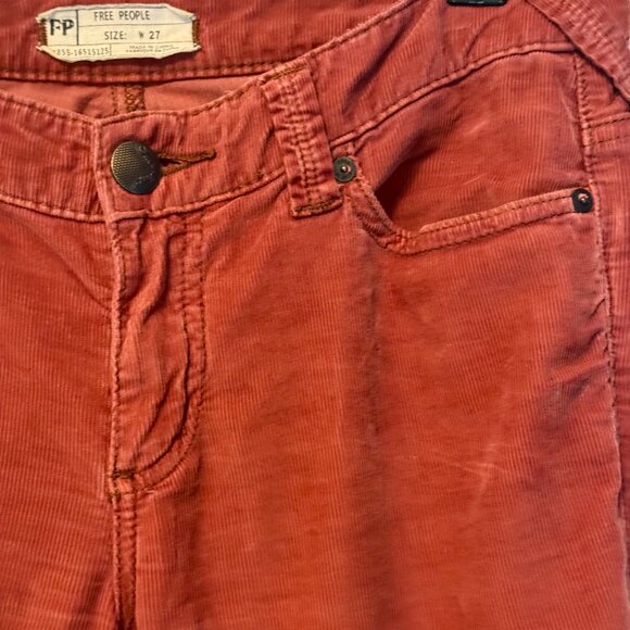 Free People Karma Corduroy Exaggerate Flare Jeans – Red Dahlia, Size 27 - Picture 5 of 14